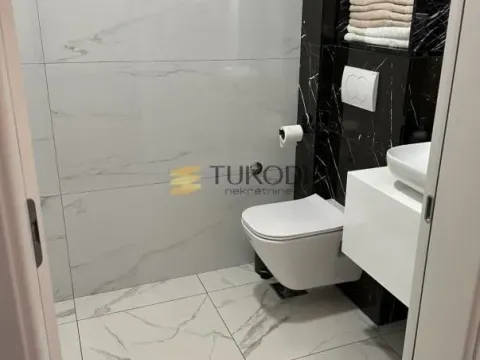 Prodaja, jednosoban stan, 42m², Petrovaradin, Novi Sad - image 12