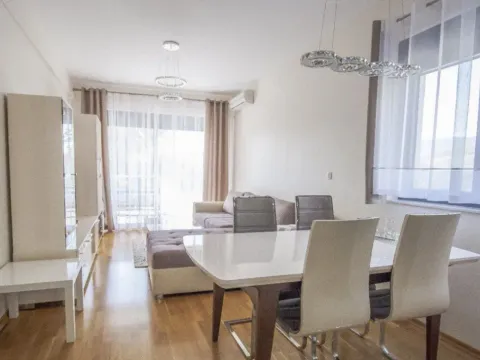 Sale, one bedroom apartment, 79m², Bečići, Budva - image 8