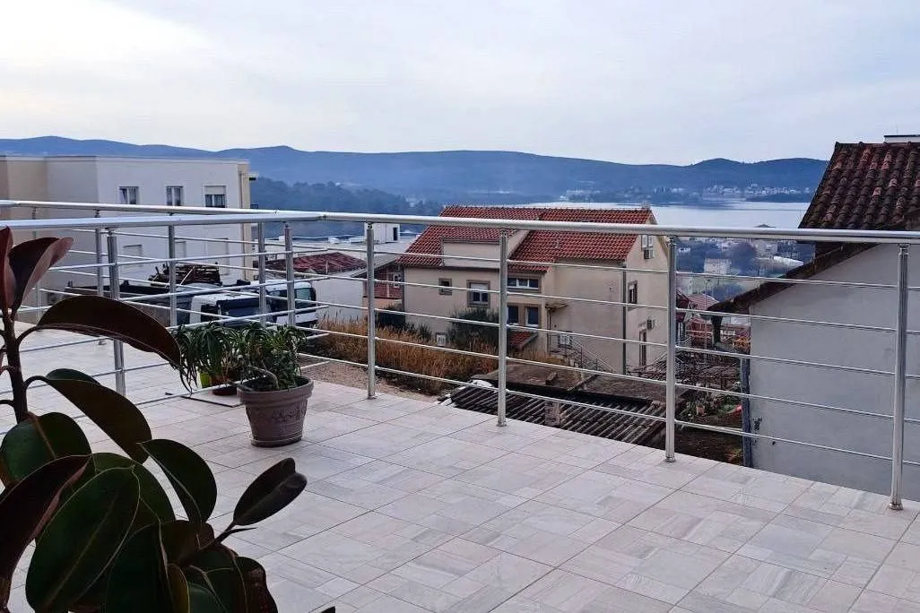Prodaja, dvosoban stan, 77m², Kava, Tivat