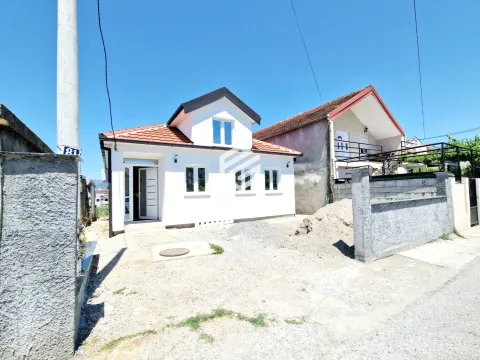 Rent, house, 120m², Konik, Podgorica - image 17