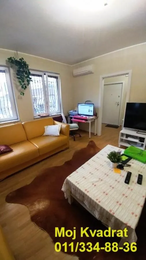 Sale, three bedroom apartment, 80m², Stari Grad, Beograd