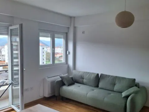 Izdavanje, garsonjera, 35m², Zabjelo, Podgorica