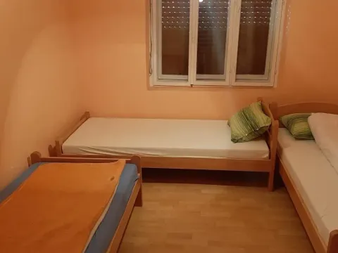 Rent, one bedroom apartment, 40m², Klisa, Novi Sad Sve Podlokacije - image 4