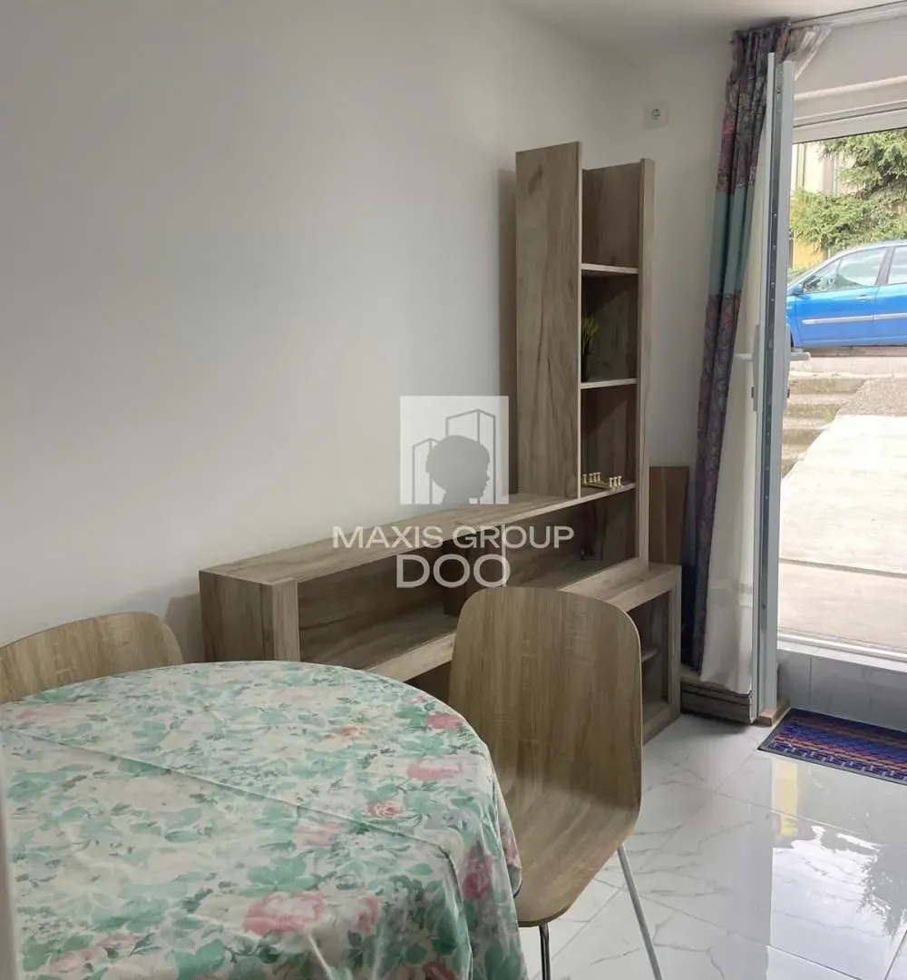 Izdavanje, jednosoban stan, 20m², Žarkovo, Beograd
