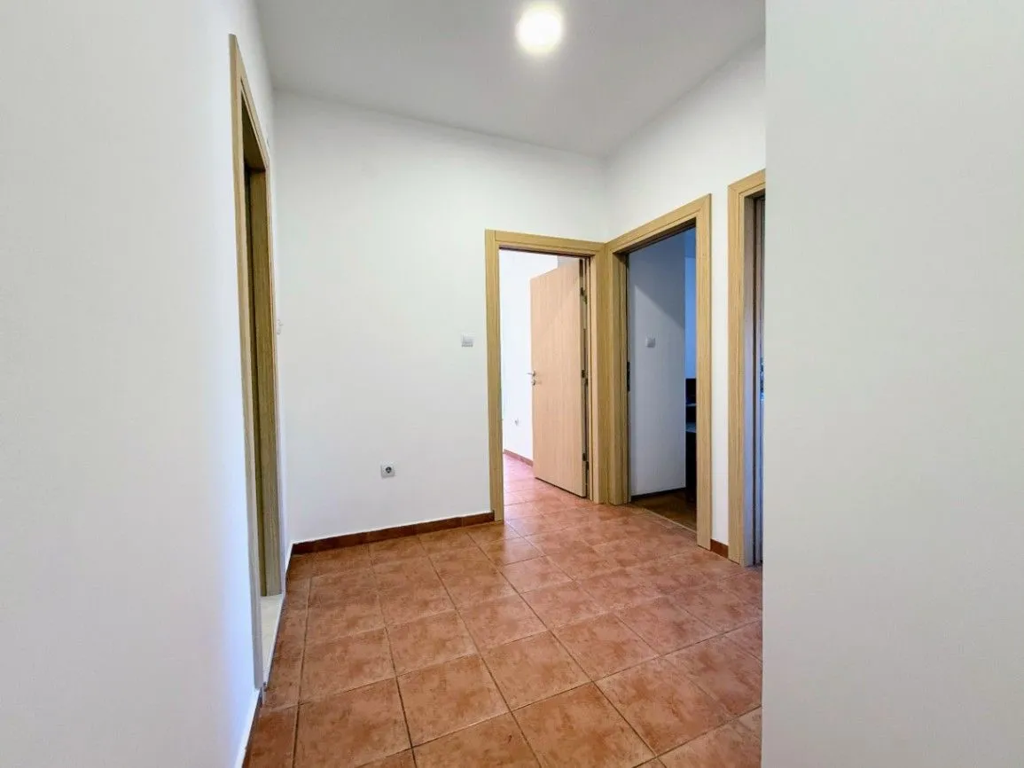 Prodaja, dvosoban stan, 74m², Drač, Podgorica