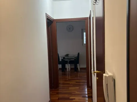 Izdavanje, jednosoban stan, 44m², City Kvart, Podgorica - image 4