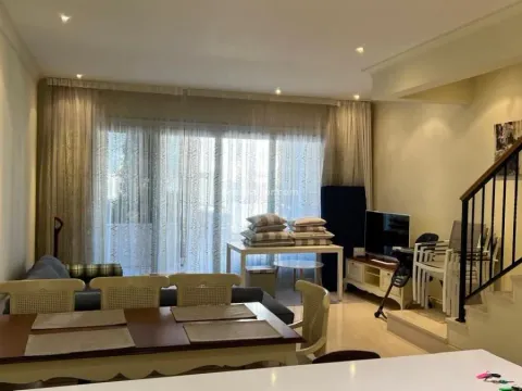 Prodaja, dvosoban stan, 115m², Porto Montenegro, Tivat - image 2