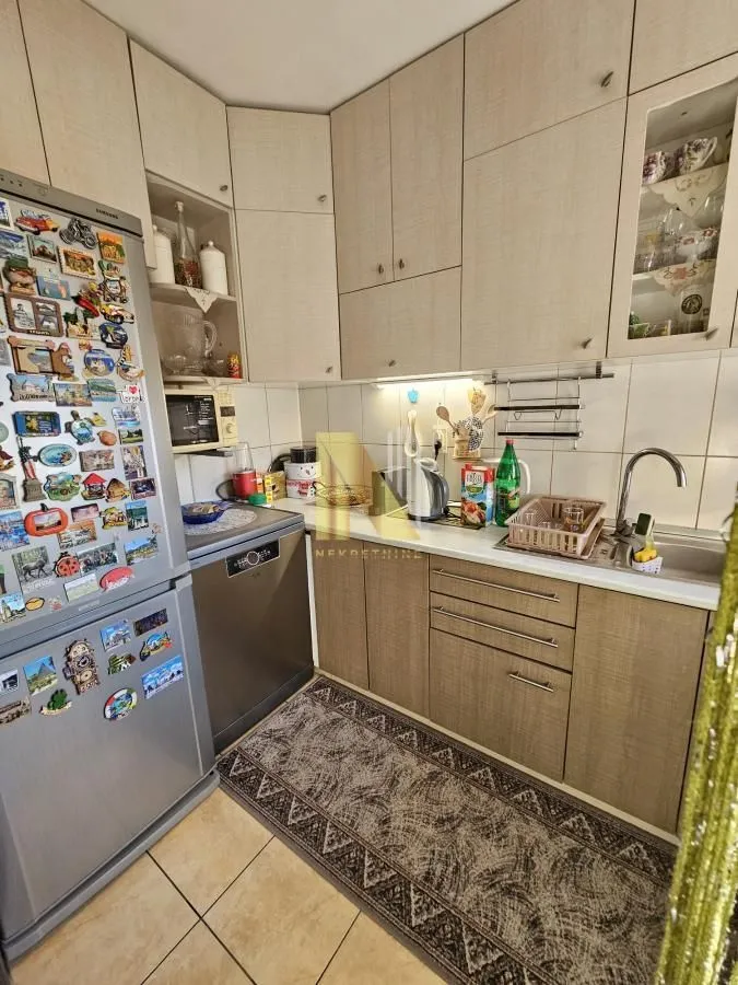 Prodaja, trosoban stan, 68m², Nova Detelinara, Novi Sad Sve Podlokacije