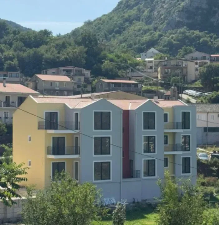 Sale, three bedroom apartment, 87m², Škaljari, Kotor