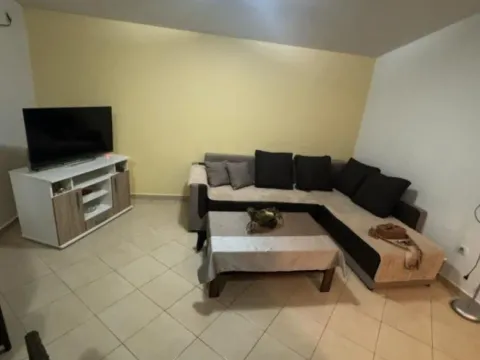 Izdavanje, jednosoban stan, 45m2, Podgorica