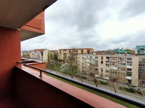 Izdavanje, četvorosoban stan, 103m², Nova Detelinara, Novi Sad Sve Podlokacije - image 26