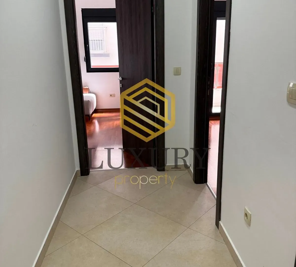 Prodaja, jednosoban stan, 45m², Ljubović, Podgorica