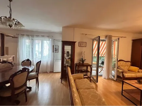 Rent, two bedroom apartment, 100m², Kalimanj, Tivat - image 11