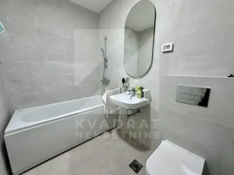 Rent, one bedroom apartment, 42m², Stari Aerodrom, Podgorica - image 8