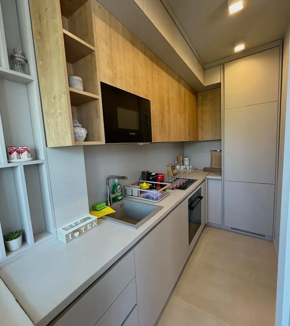 Izdavanje, jednosoban stan, 45m², Centar, Tivat
