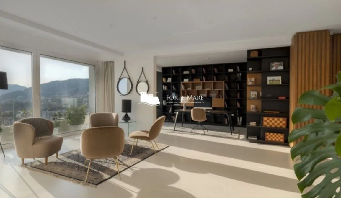 Sale, apartment, 1000m², Rafailovići, Budva