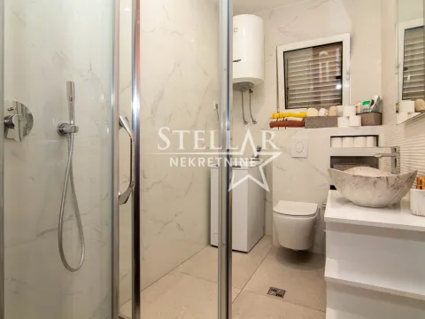 Prodaja, trosoban stan, 128m², Stari Aerodrom, Podgorica - image 10