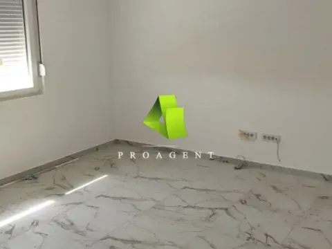 Rent, house, 300m², Kruševac, Srbija - image 7