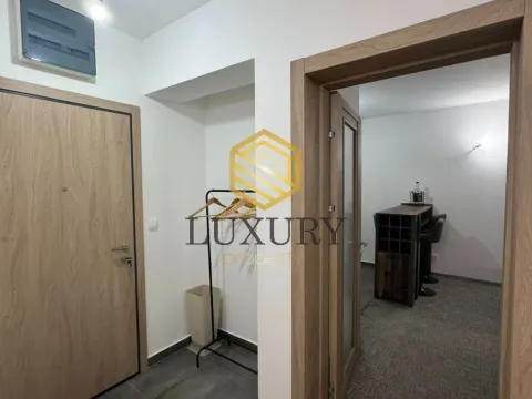 Rent, office space, 70m², Master Kvart, Podgorica - image 7