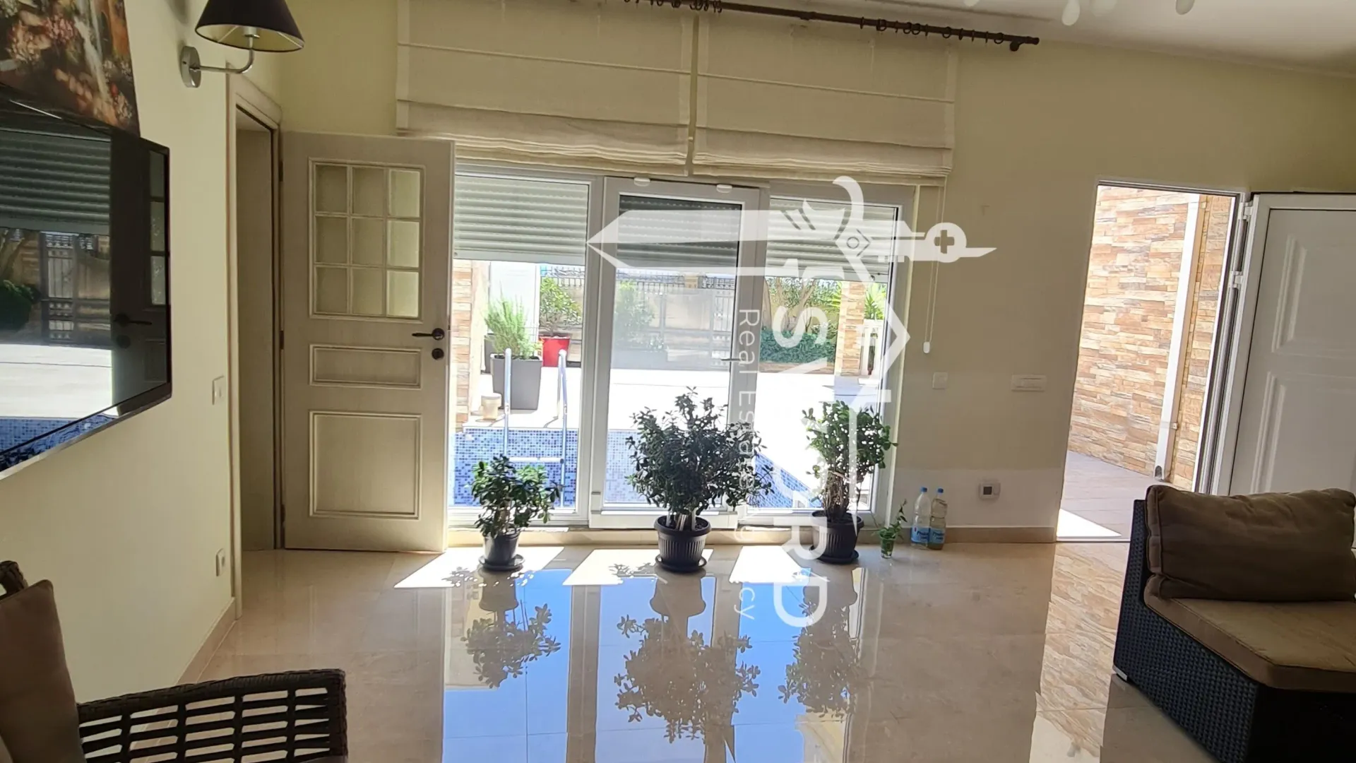 Prodaja, kuća, 290m², Dubrava, Bar
