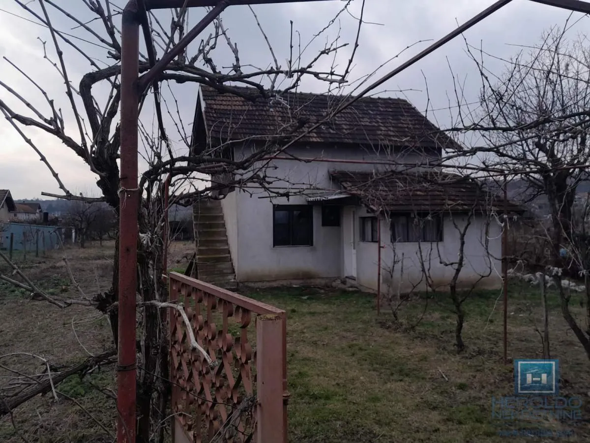 Sale, house, 80m², Naselje Železnički most, Jagodina