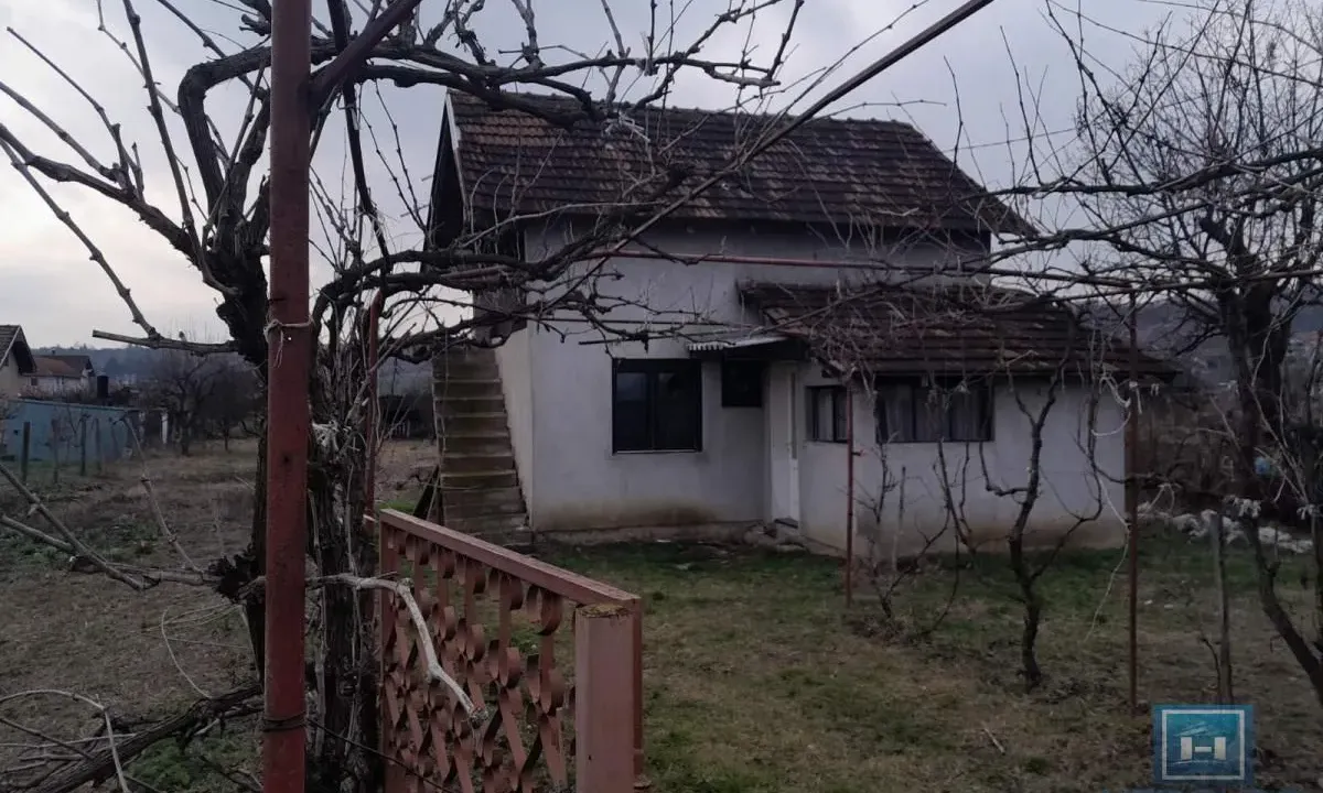 Sale, house, 80m², Naselje Železnički most, Jagodina