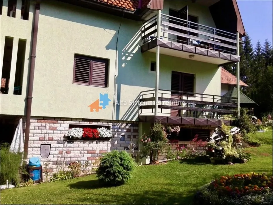 Prodaja, kuća, 230m², Palisad, Zlatibor