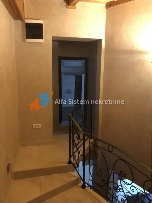 Rent, house, 180m², Zvezdarska Šuma, Zvezdara Sve Podlokacije