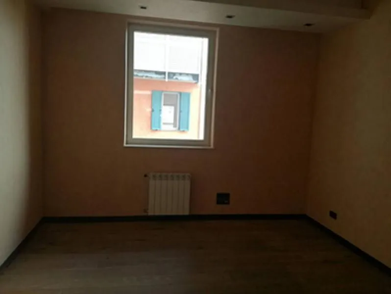 Rent, three bedroom apartment, 180m², Kalenić Pijaca, Vračar Sve Podlokacije