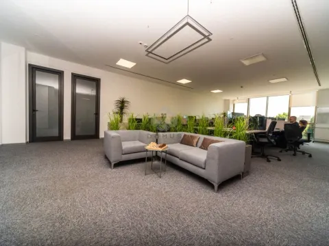 Rent, office space, 88m², Centar, Podgorica - image 5