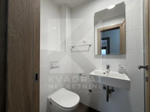 Sale, two bedroom apartment, 82m², Master Kvart, Podgorica - image 8