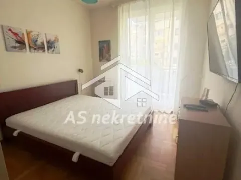 Rent, three bedroom apartment, 106m², Vračar Hram, Vračar Sve Podlokacije - image 8