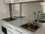 Izdavanje, četvorosoban stan, 135m², Senjak, Beograd - image 9