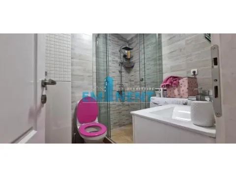 Izdavanje, četvorosoban stan, 81m², Savski Venac, Beograd - image 8