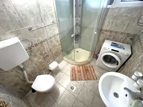 Rent, one bedroom apartment, 58m², Centar, Podgorica - image 10