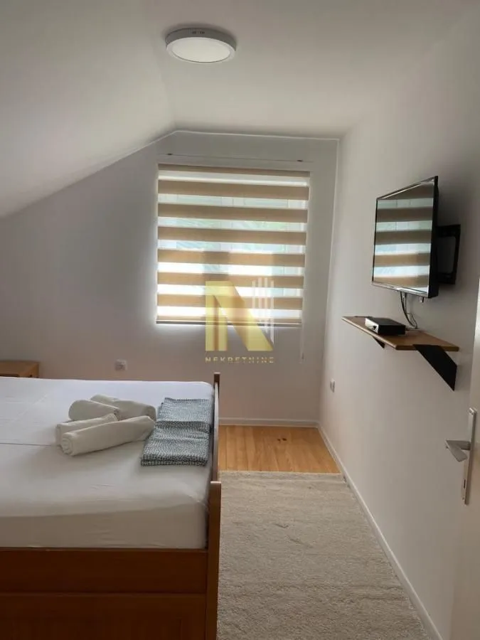 Prodaja, kuća, 150m², Rakovac, Novi Sad Sve Podlokacije