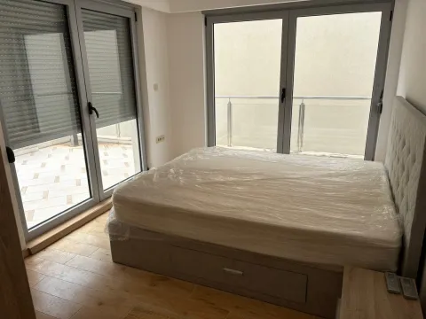 Sale, three bedroom apartment, 171m², Petrovac, Budva - image 9