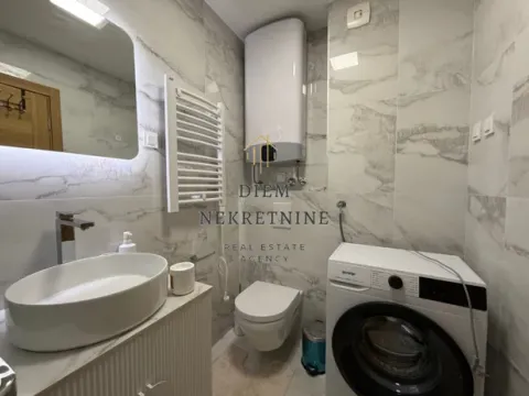 Rent, one bedroom apartment, 46m², Podgorica, Crna Gora - image 1