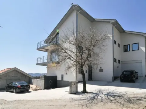 Sale, house, 390m², Mrčevac, Tivat - image 3
