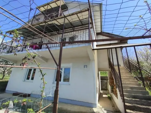 Prodaja, kuća, 204m², Boleč, Grocka - image 2