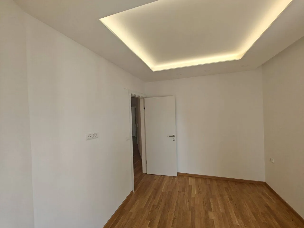 Sale, two bedroom apartment, 120m², Budva, Crna Gora
