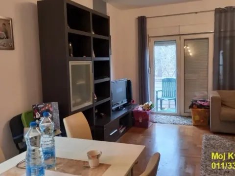 Izdavanje, kuća, 156m², Zvezdarska Šuma, Zvezdara Sve Podlokacije - image 2