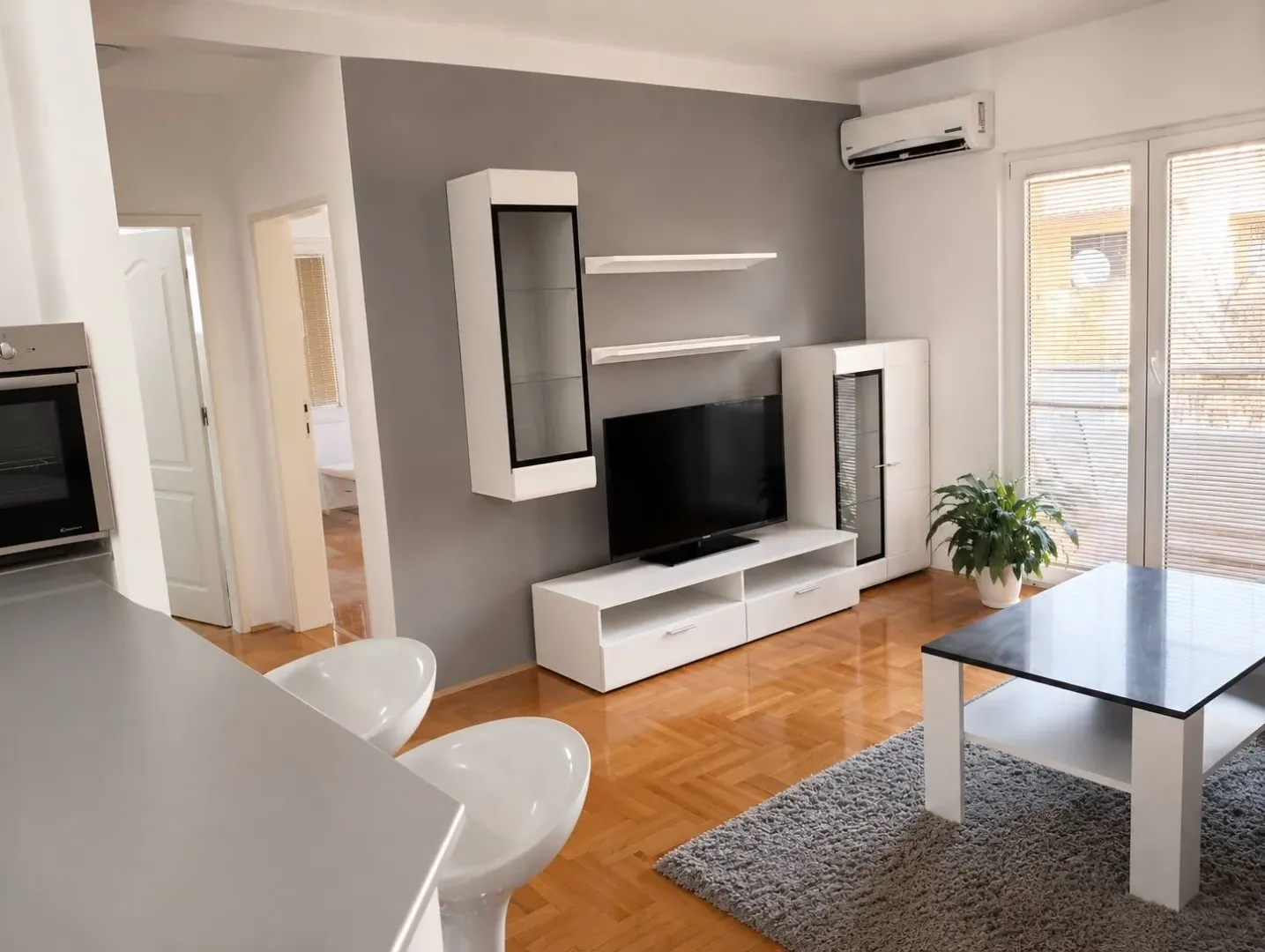 Prodaja, jednosoban stan, 40m², Babilonija, Budva