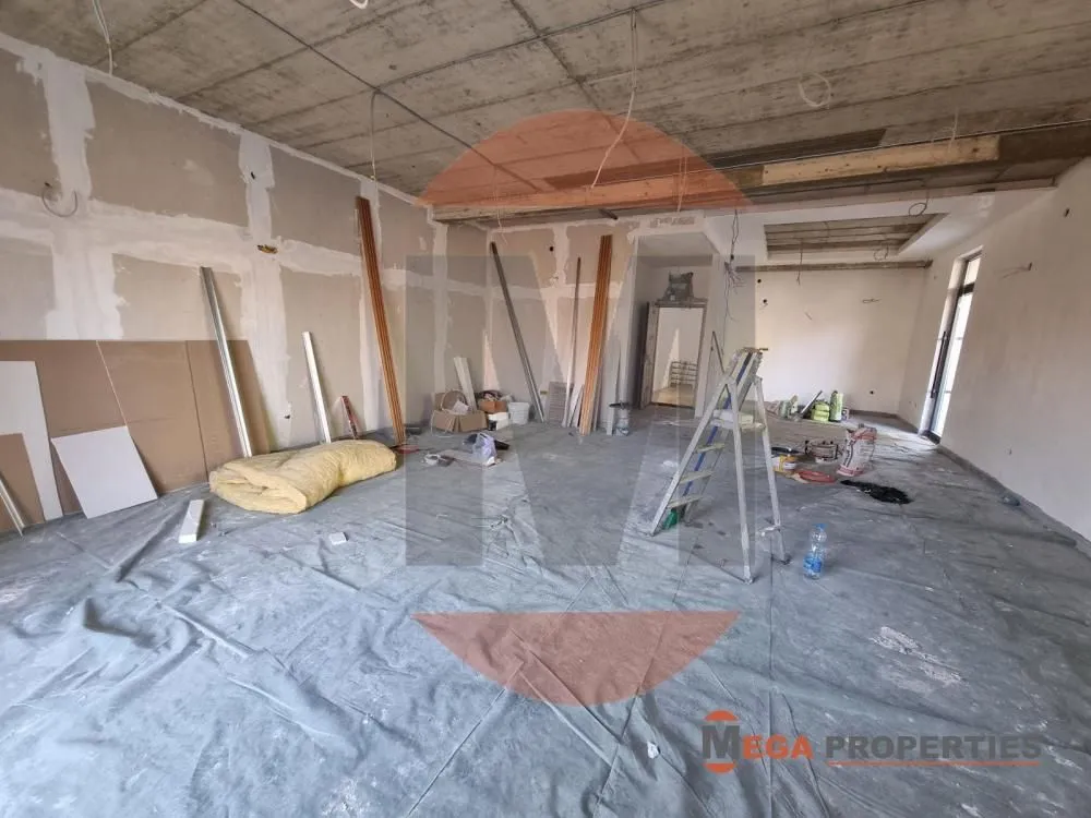 Izdavanje, poslovni prostor, 65m², Kaludjerica, Grocka
