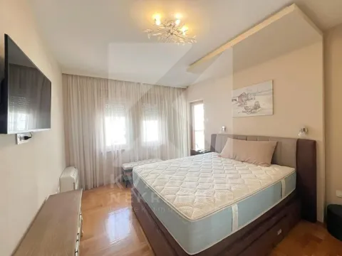 Rent, two bedroom apartment, 110m², Preko Morače, Podgorica - image 8