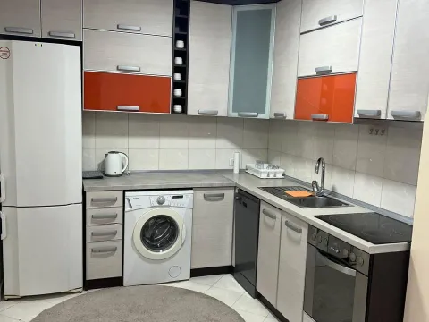 Izdavanje, dvosoban stan, 47m², City Kvart, Podgorica - image 10