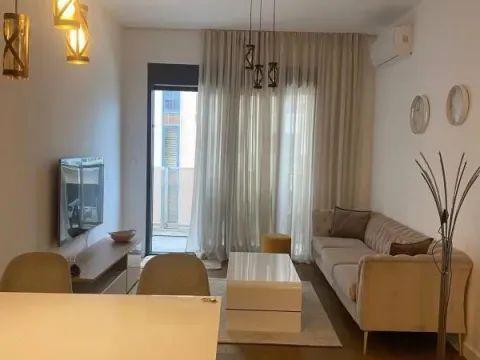 Izdavanje, dvosoban stan, 64m², Bar, Crna Gora - image 1