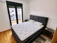 Izdavanje, dvosoban stan, 55m², City Kvart, Podgorica - image 10