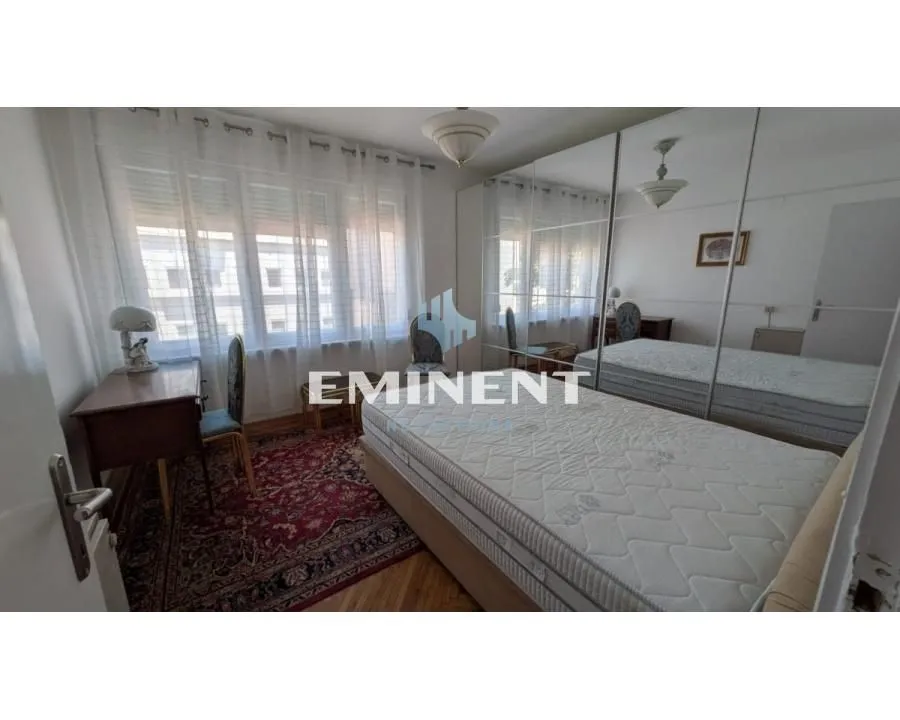 Rent, three bedroom apartment, 65m², Vračar Hram, Vračar Sve Podlokacije