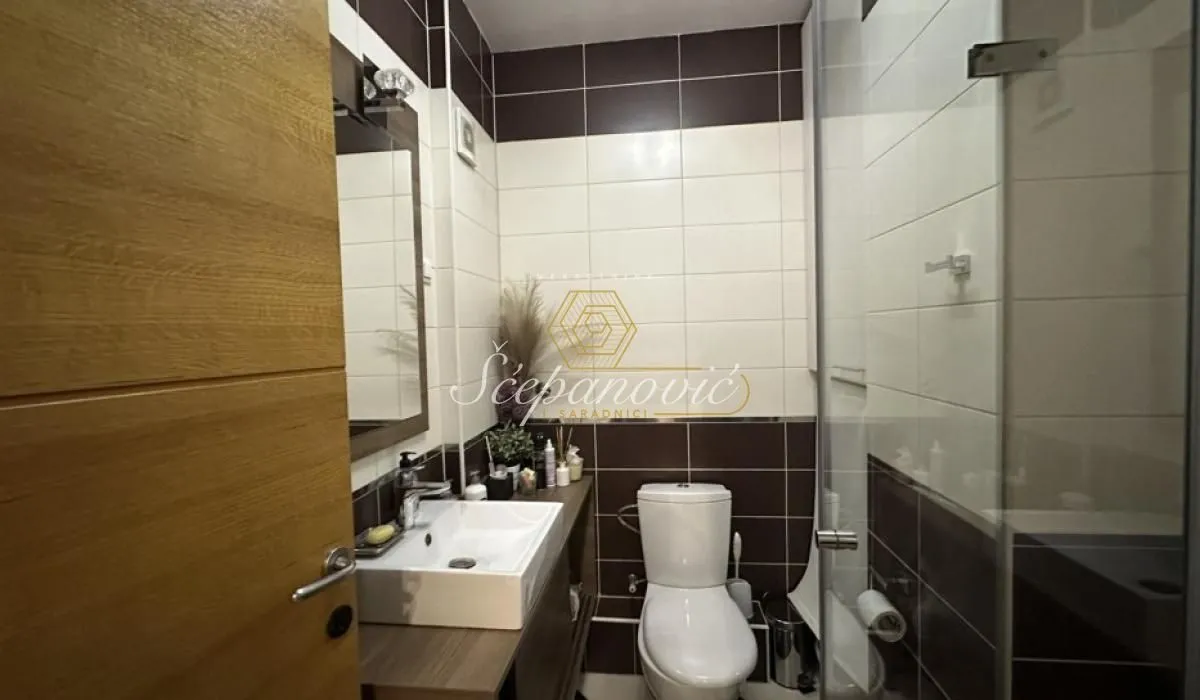 Prodaja, trosoban stan, 102m², Liman 3, Novi Sad Sve Podlokacije